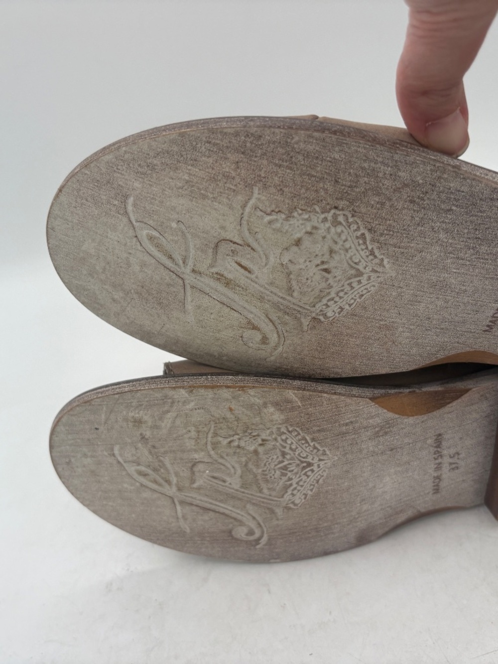 Free People Mont Blanc Asymmetrical Sandal Dove Grey Taupe Size 37.5 US 7-7.5 - Picture 8 of 12